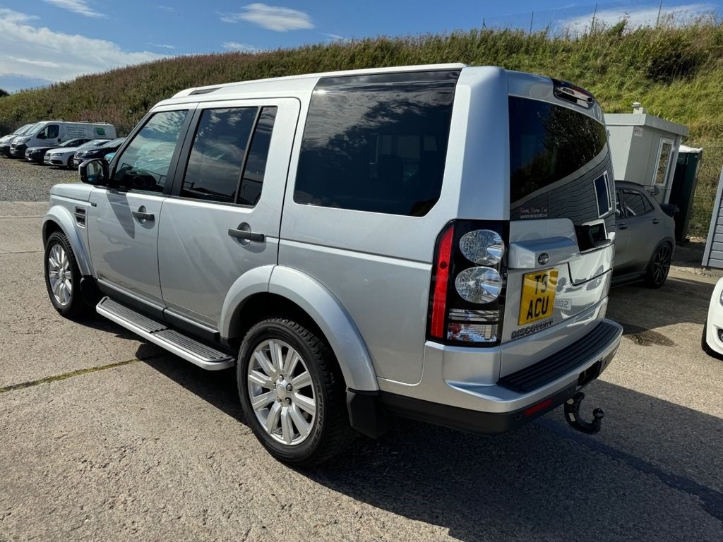 Land Rover Discovery Listing Image