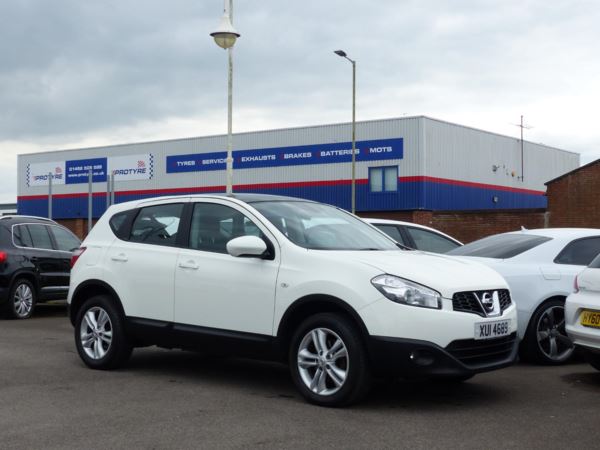 2013 (13) Nissan Qashqai 1.5 DCI 110 ACENTA + PAN ROOF / ZERO DEPOSIT 165 P/MTH + For Sale In Gloucester, Gloucestershire