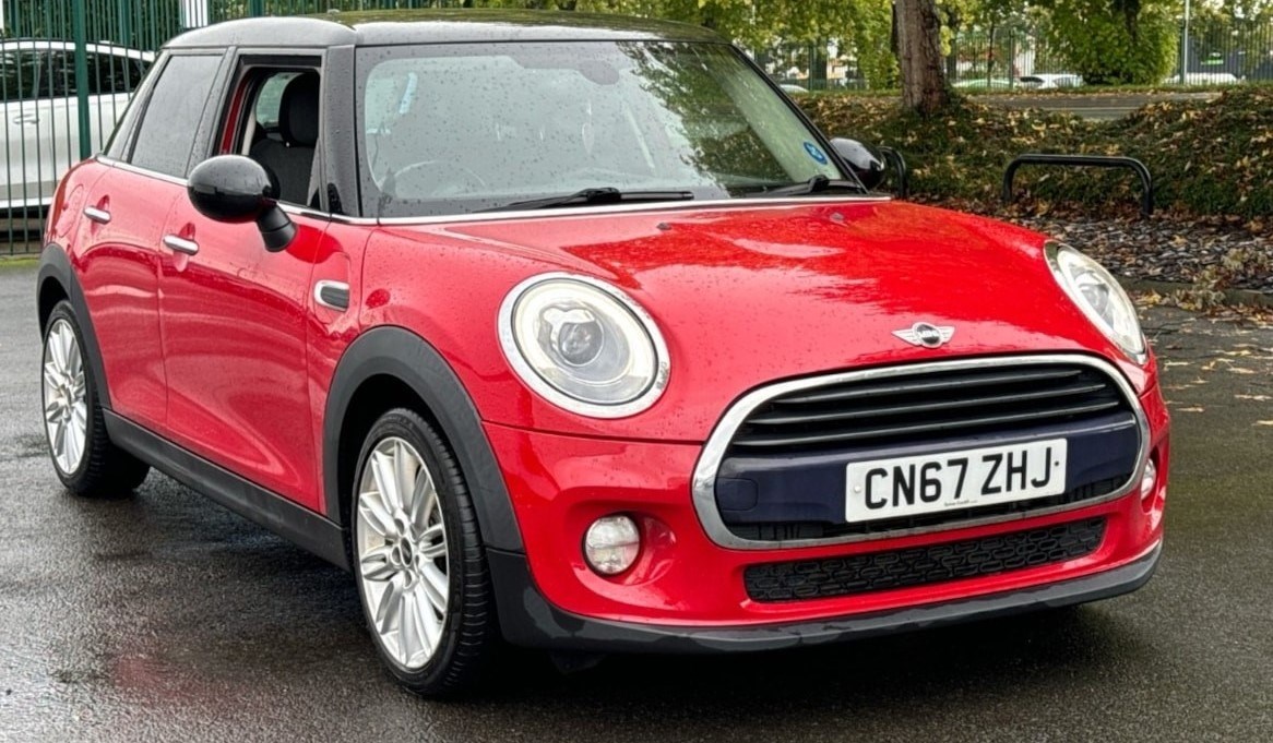 MINI Hatch Listing Image