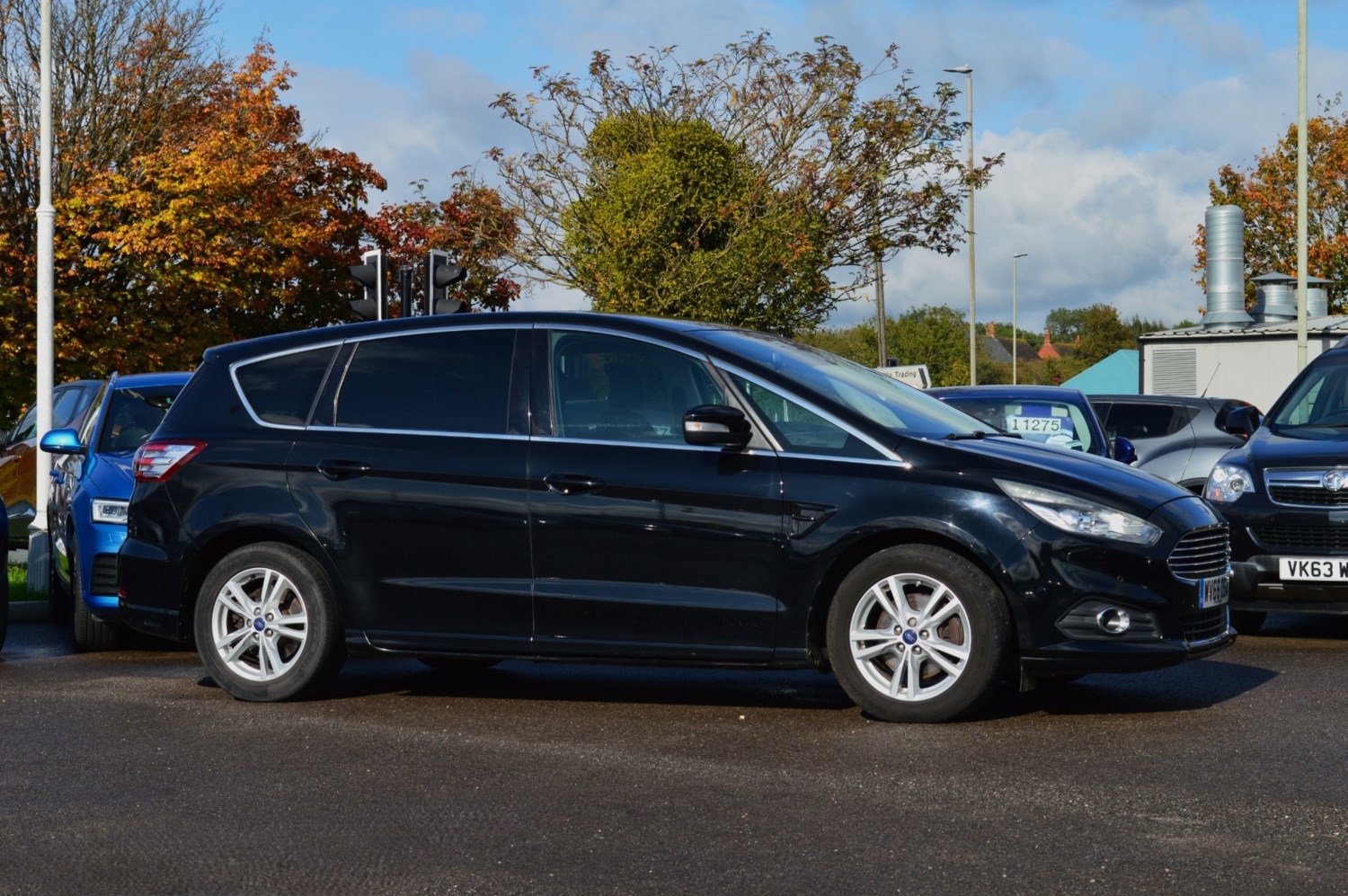 Ford S-Max Listing Image