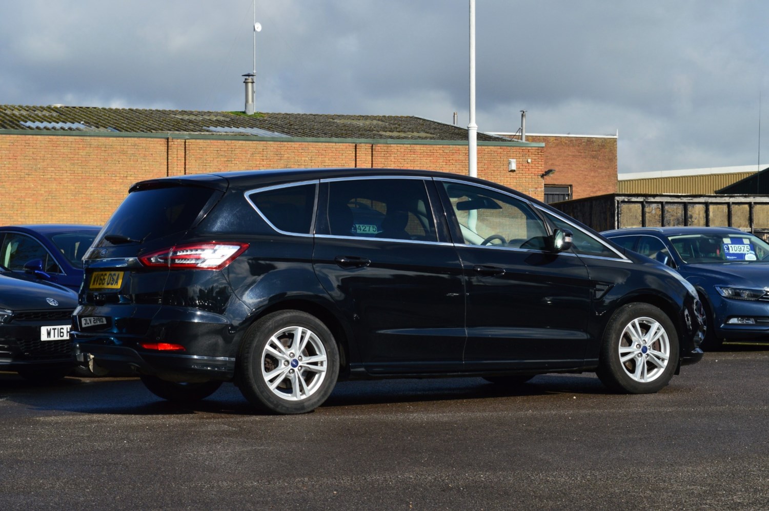 Ford S-Max Listing Image