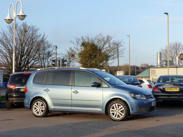 2013 (13) Volkswagen Touran 1.6 TDI 105 BlueMotion Tech SE 5dr ++ DAB / SENSORS / BLUETOOTH ++ For Sale In Gloucester, Gloucestershire