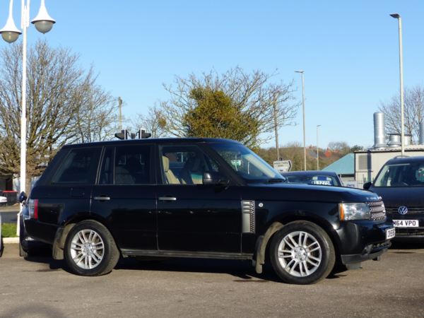 2010 (59) Land Rover Range Rover 3.6 TDV8 Vogue 4dr Auto ++ SAT NAV / LEATHER / SUNROOF / DAB ++ For Sale In Gloucester, Gloucestershire