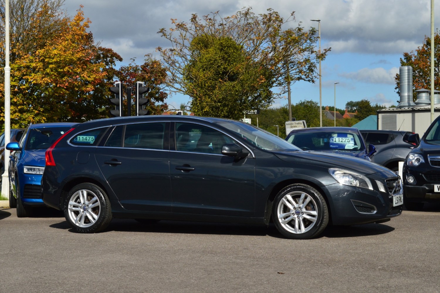 Volvo V60 Listing Image