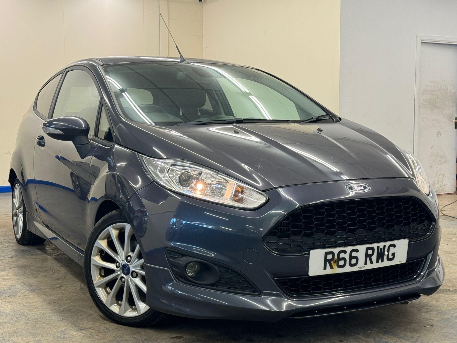 Ford Fiesta Listing Image