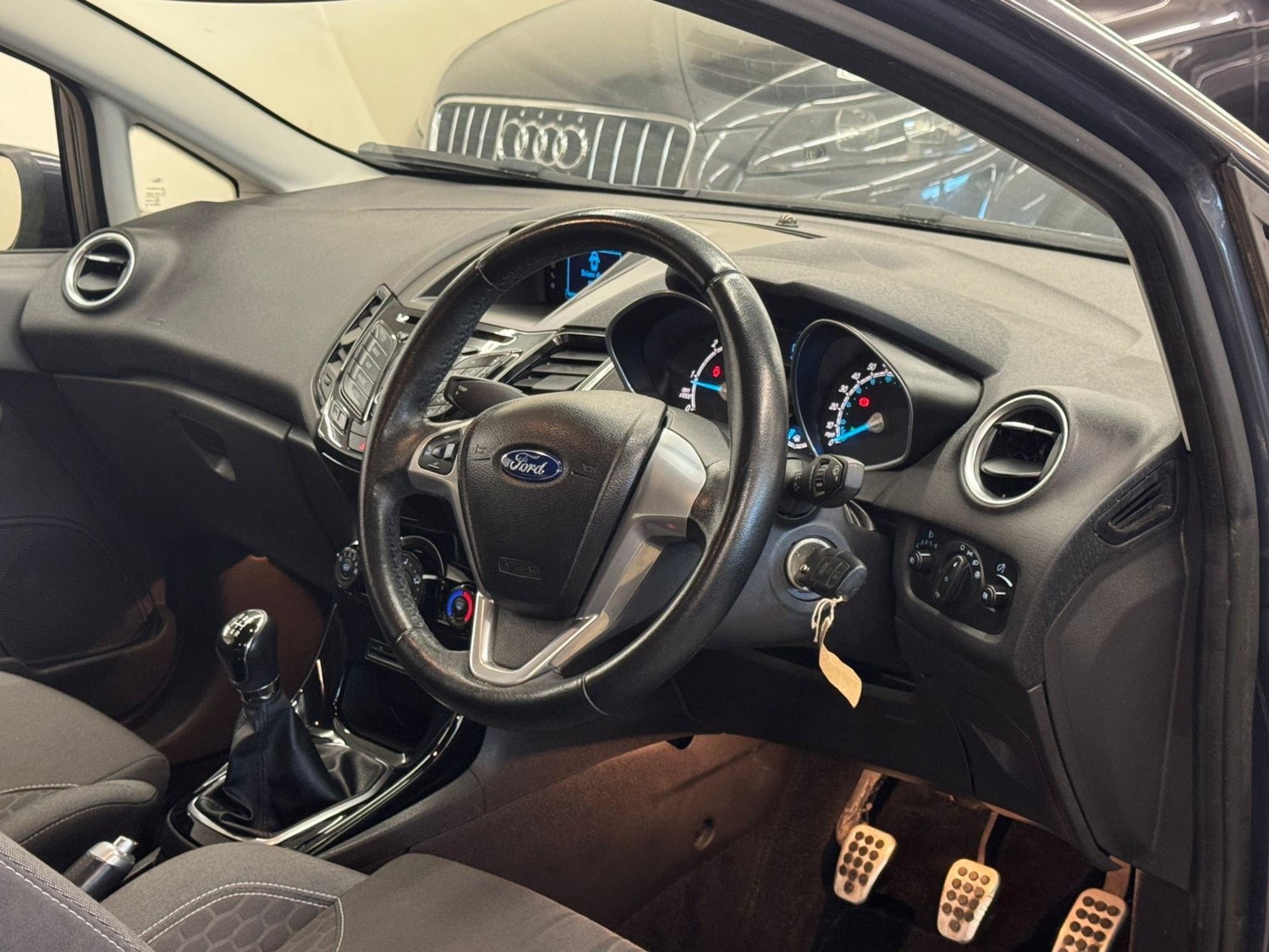 Ford Fiesta Listing Image