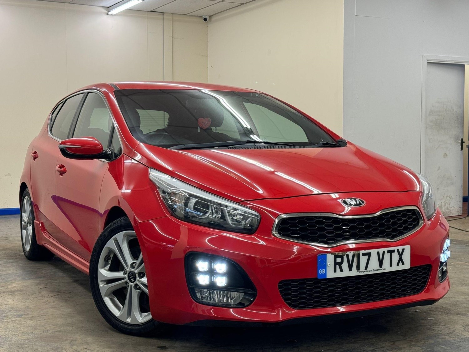 Kia Ceed Listing Image