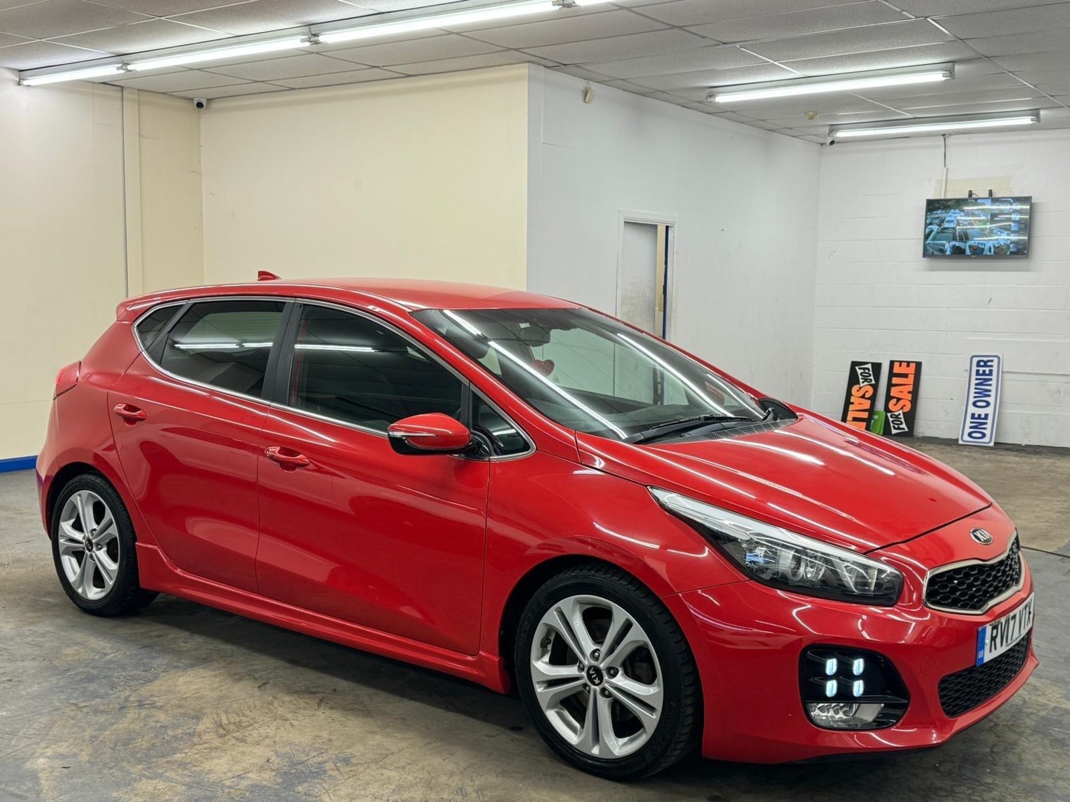 Kia Ceed Listing Image