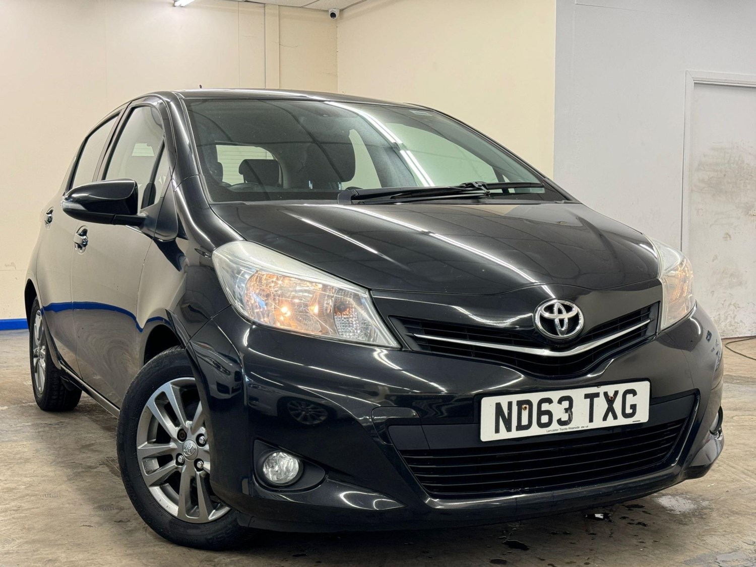 Toyota Yaris Listing Image