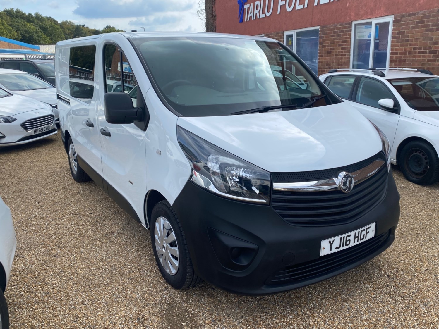 Vauxhall Vivaro Listing Image