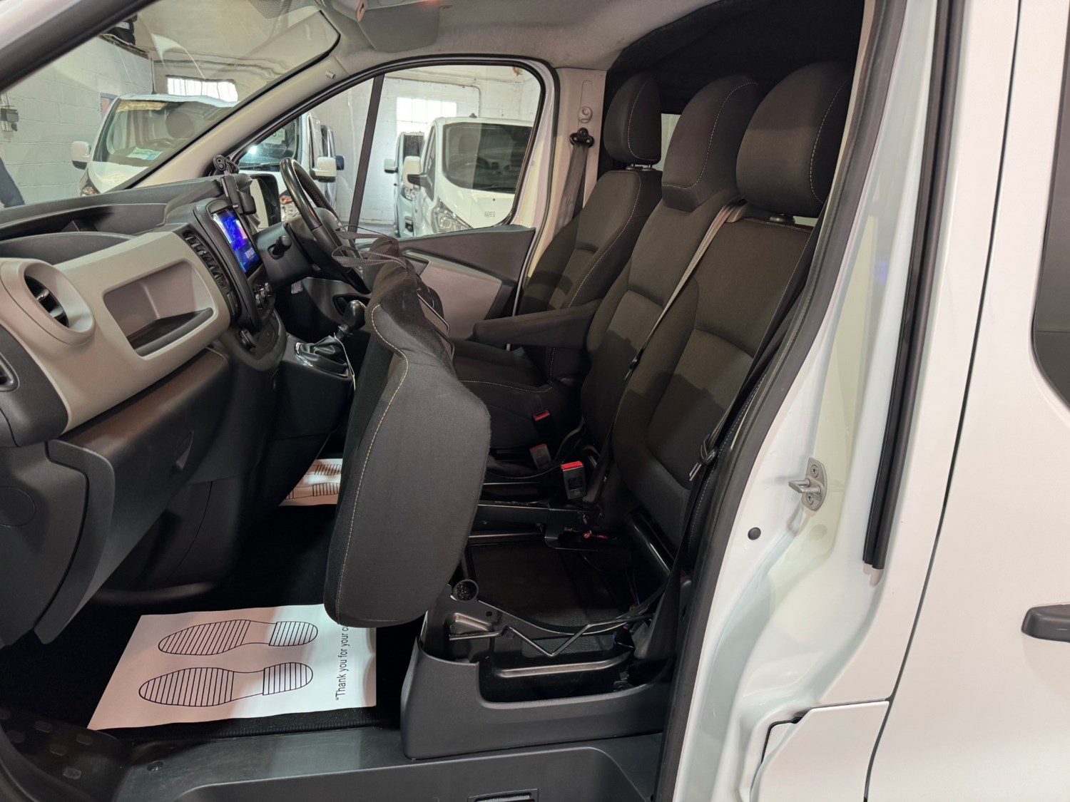 Nissan NV300 Listing Image