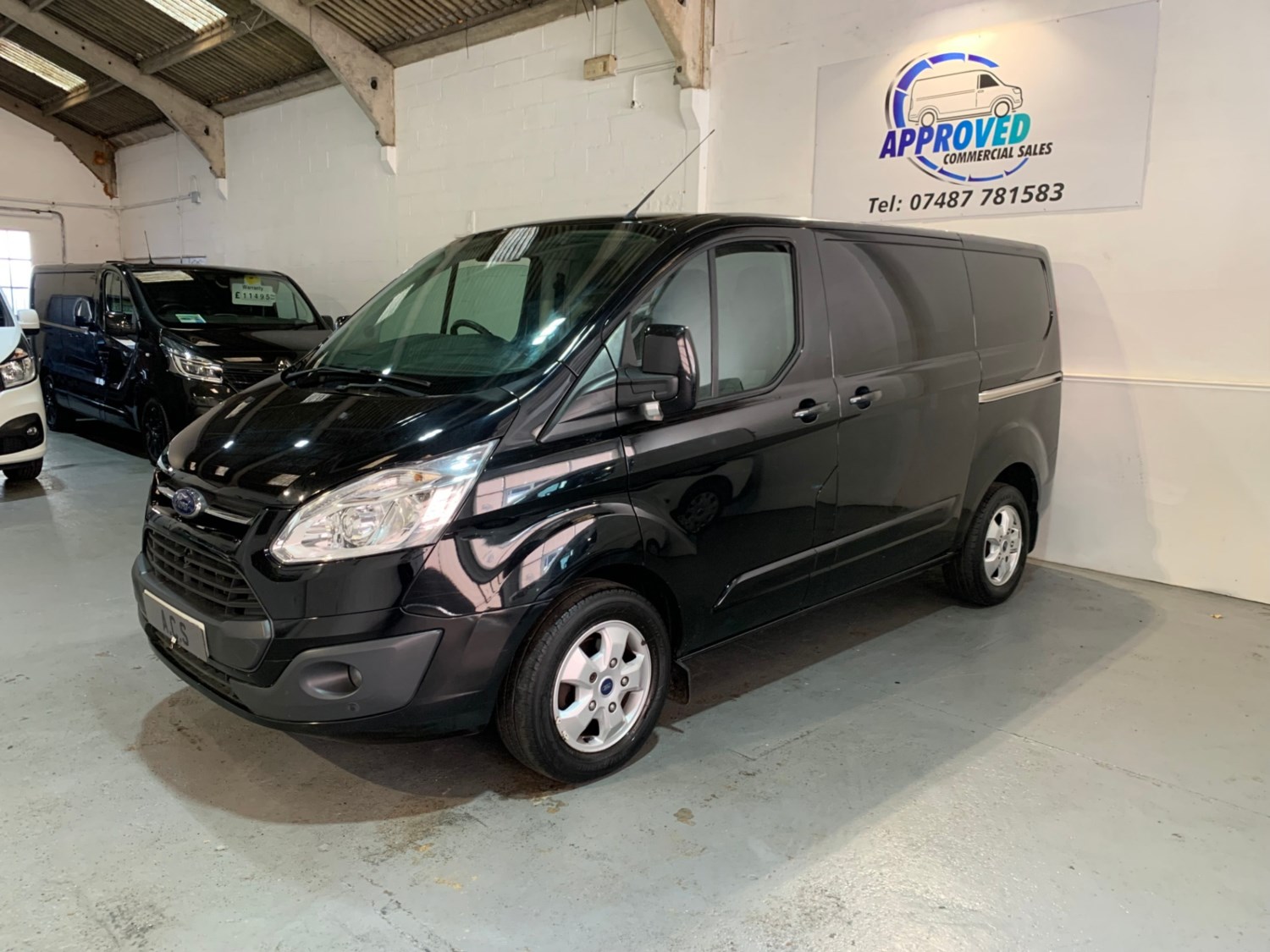 Ford Transit Custom Listing Image