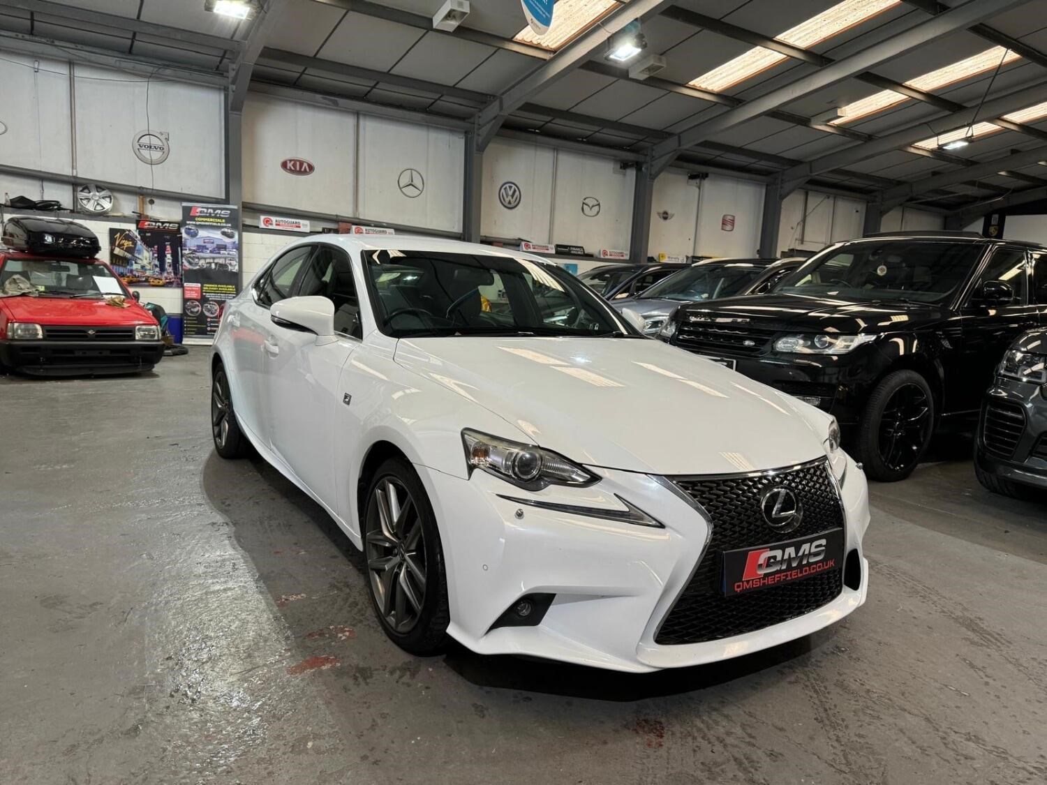 Lexus IS Listing Image