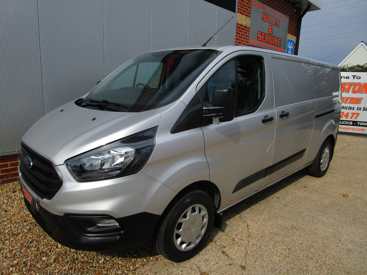 Ford Transit Custom Listing Image