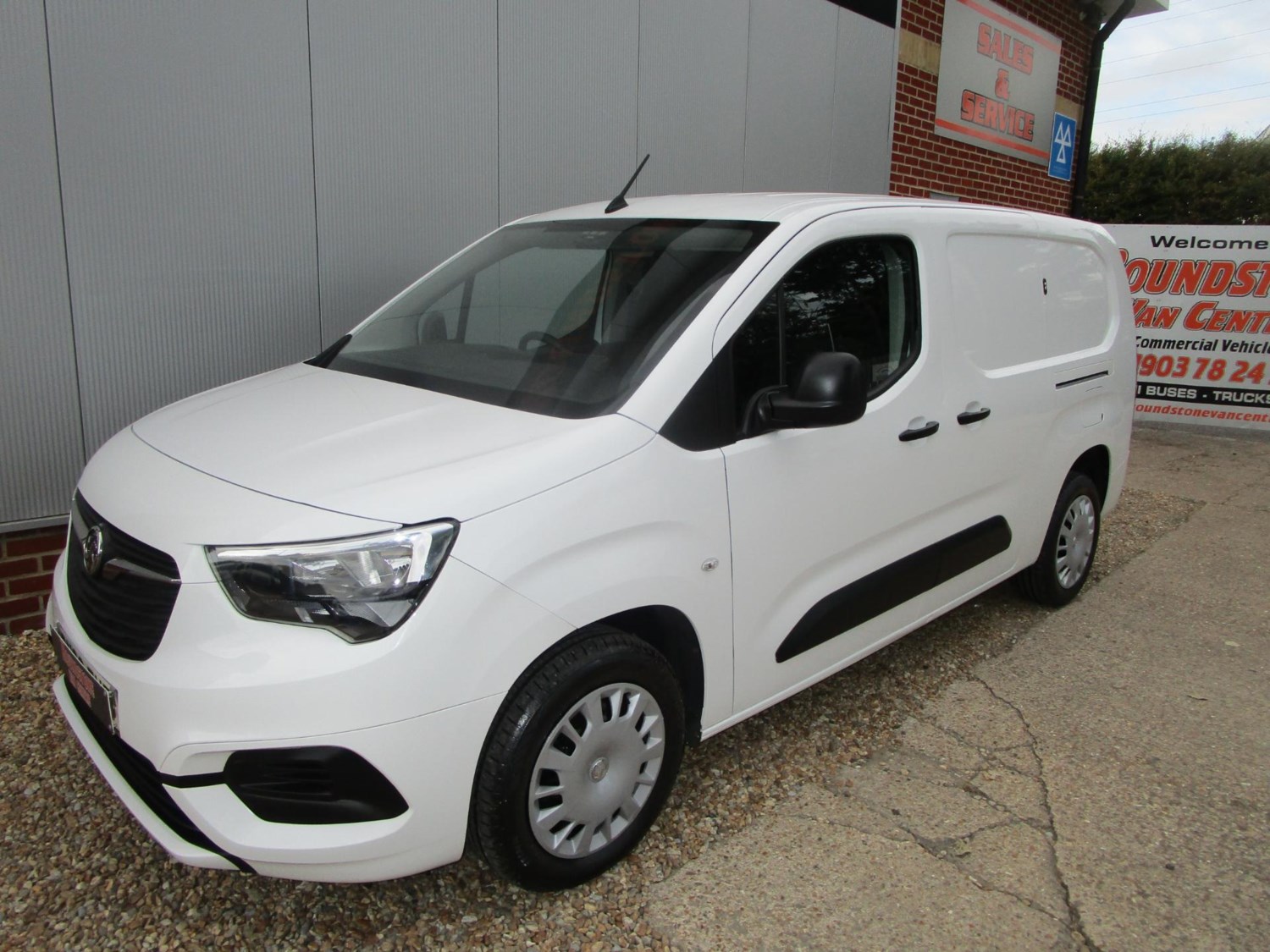 Vauxhall Combo Listing Image