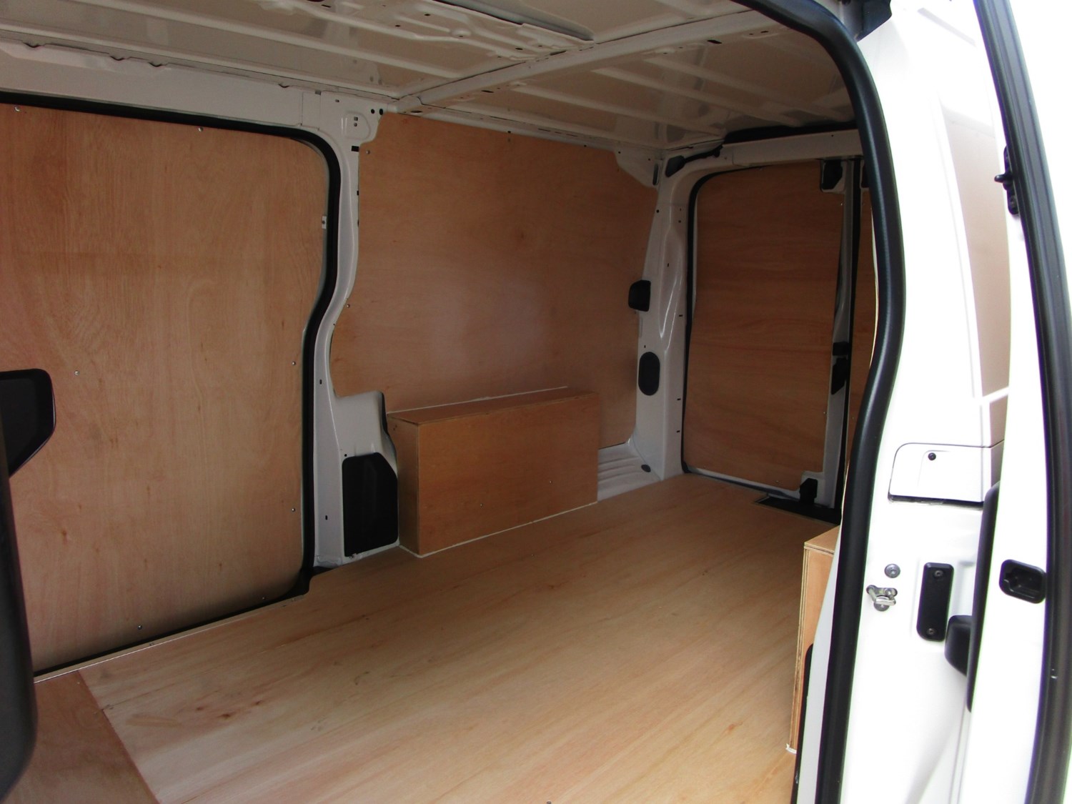 Vauxhall Vivaro Listing Image