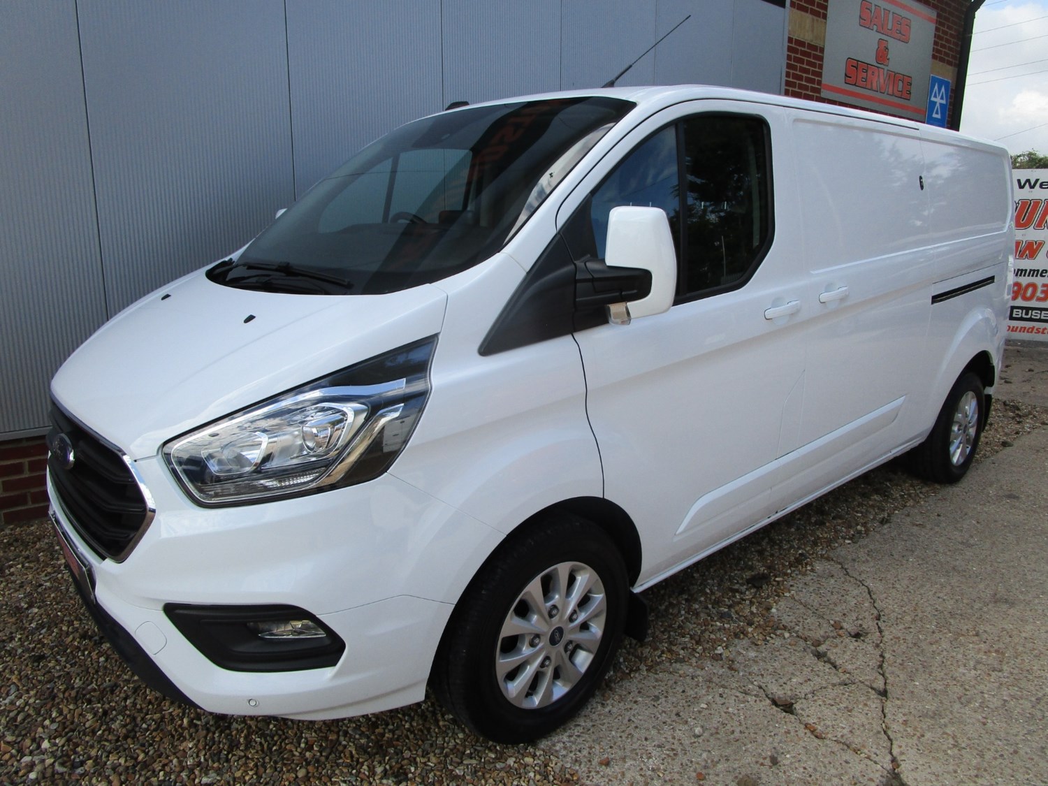 Ford Transit Custom Listing Image