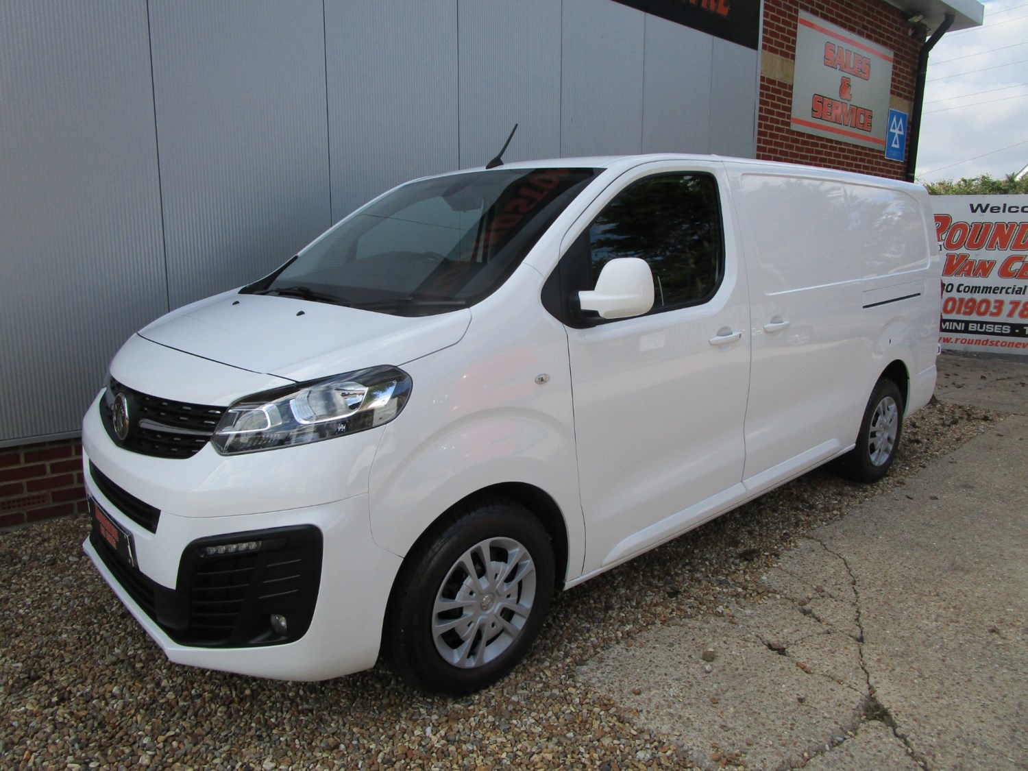 Vauxhall Vivaro Listing Image