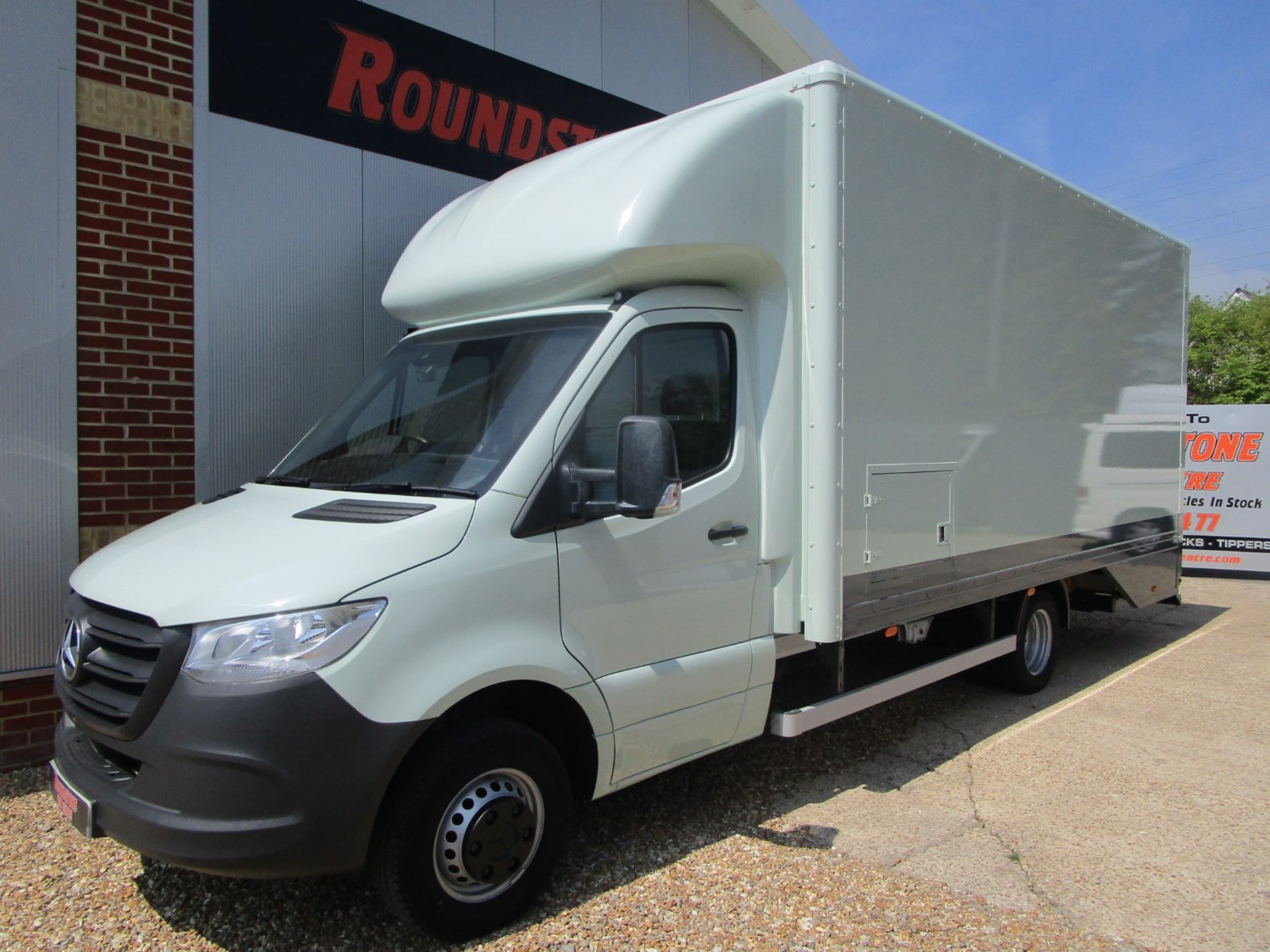 Mercedes-Benz Sprinter Listing Image