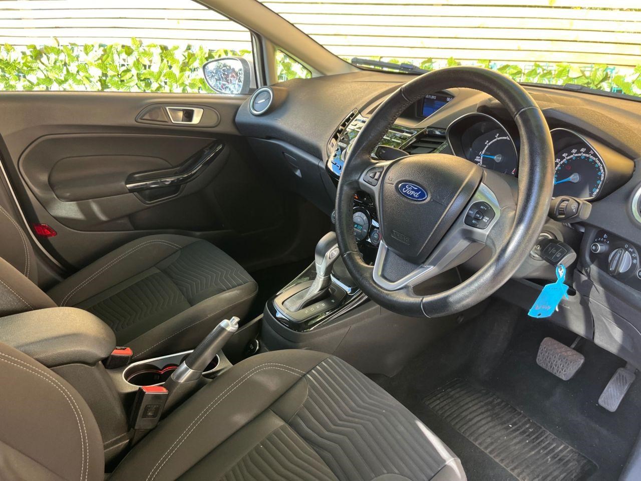 Ford Fiesta Listing Image