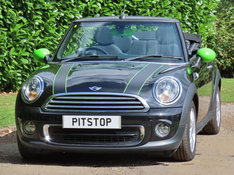 MINI Convertible Listing Image