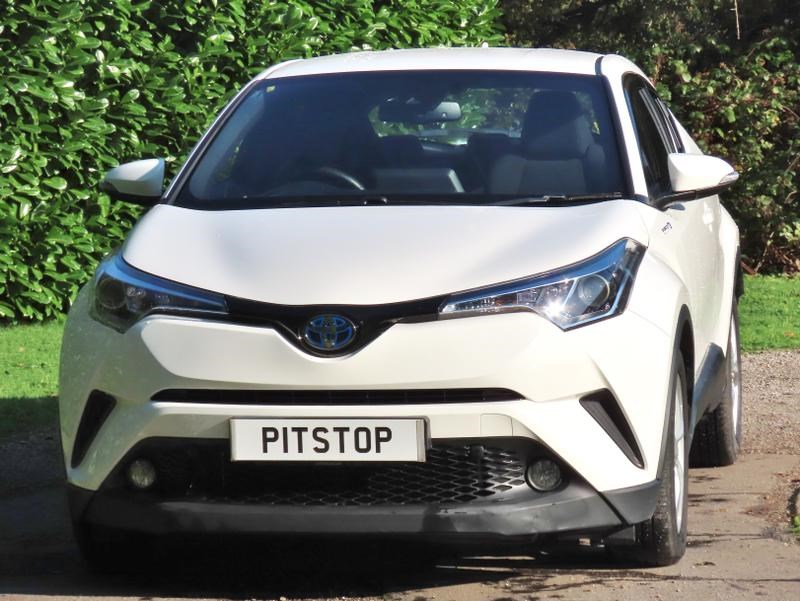 Toyota C-HR Listing Image