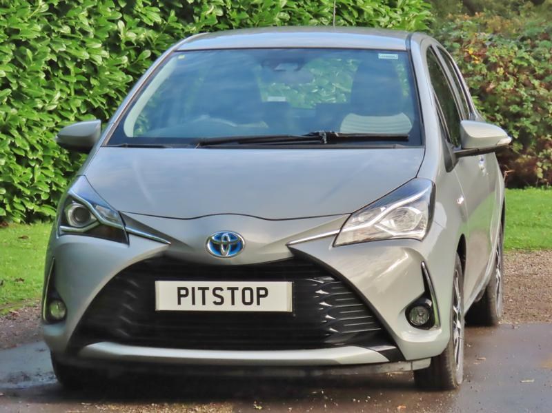 Toyota Yaris Listing Image