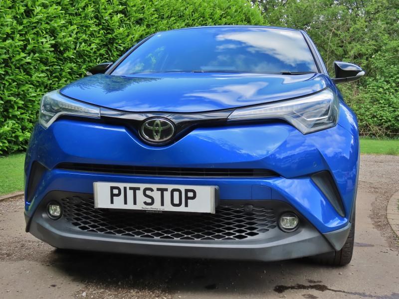 Toyota C-HR Listing Image