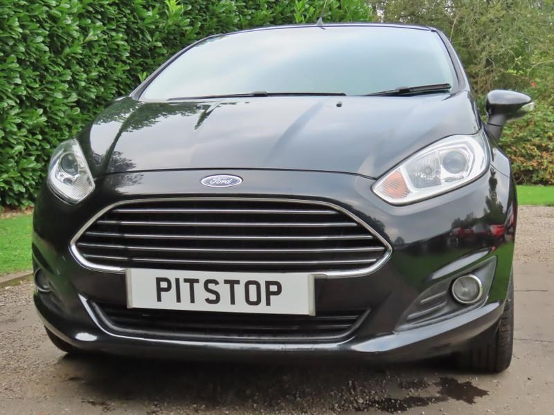 Ford Fiesta Listing Image