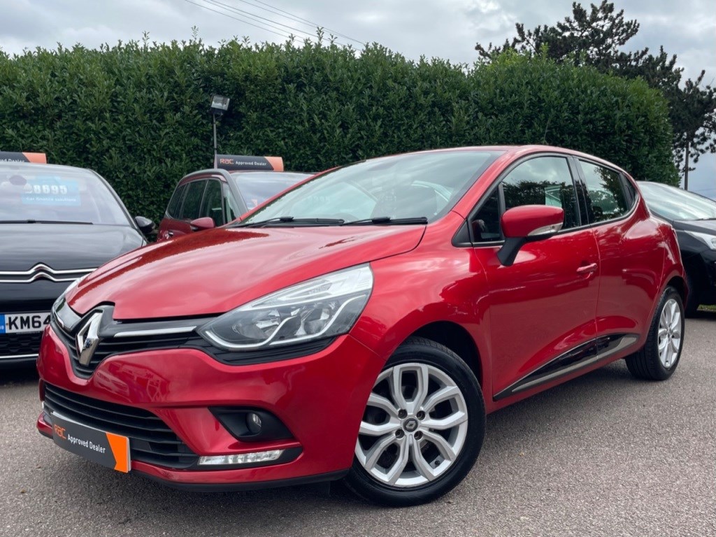 Renault Clio Listing Image