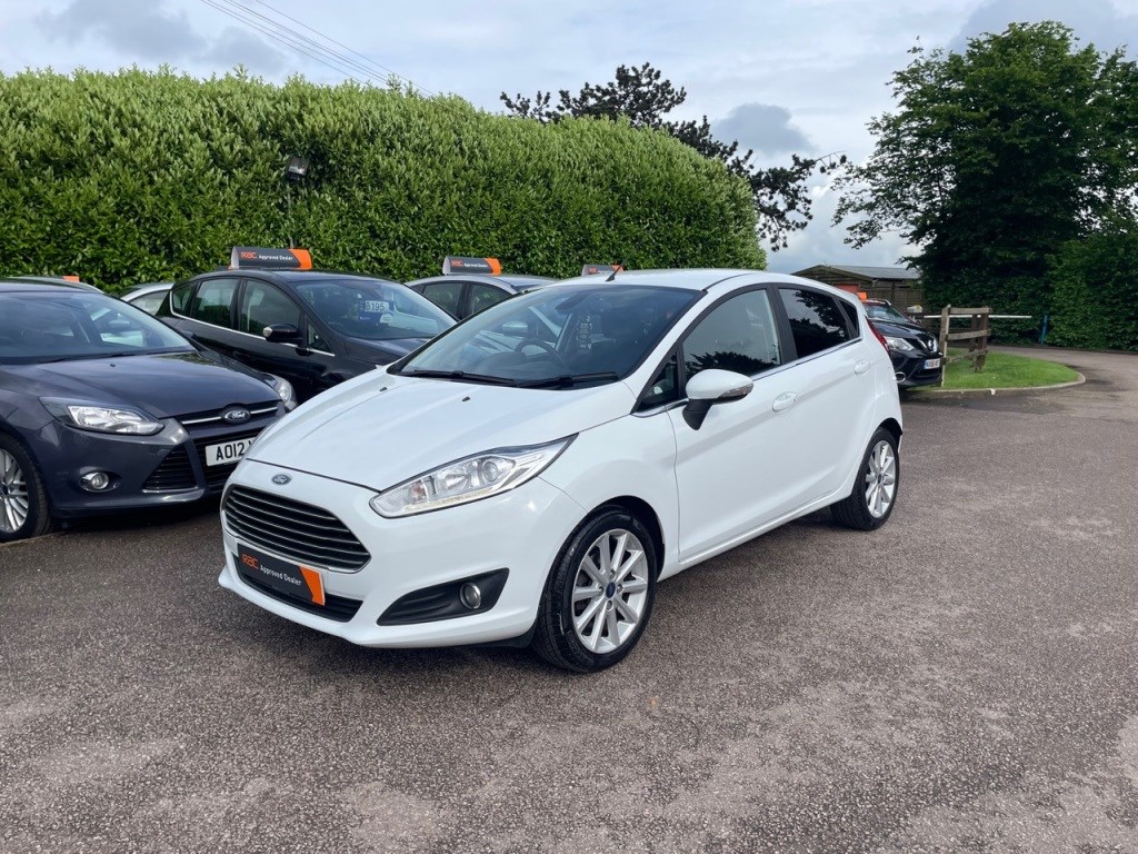 Ford Fiesta Listing Image