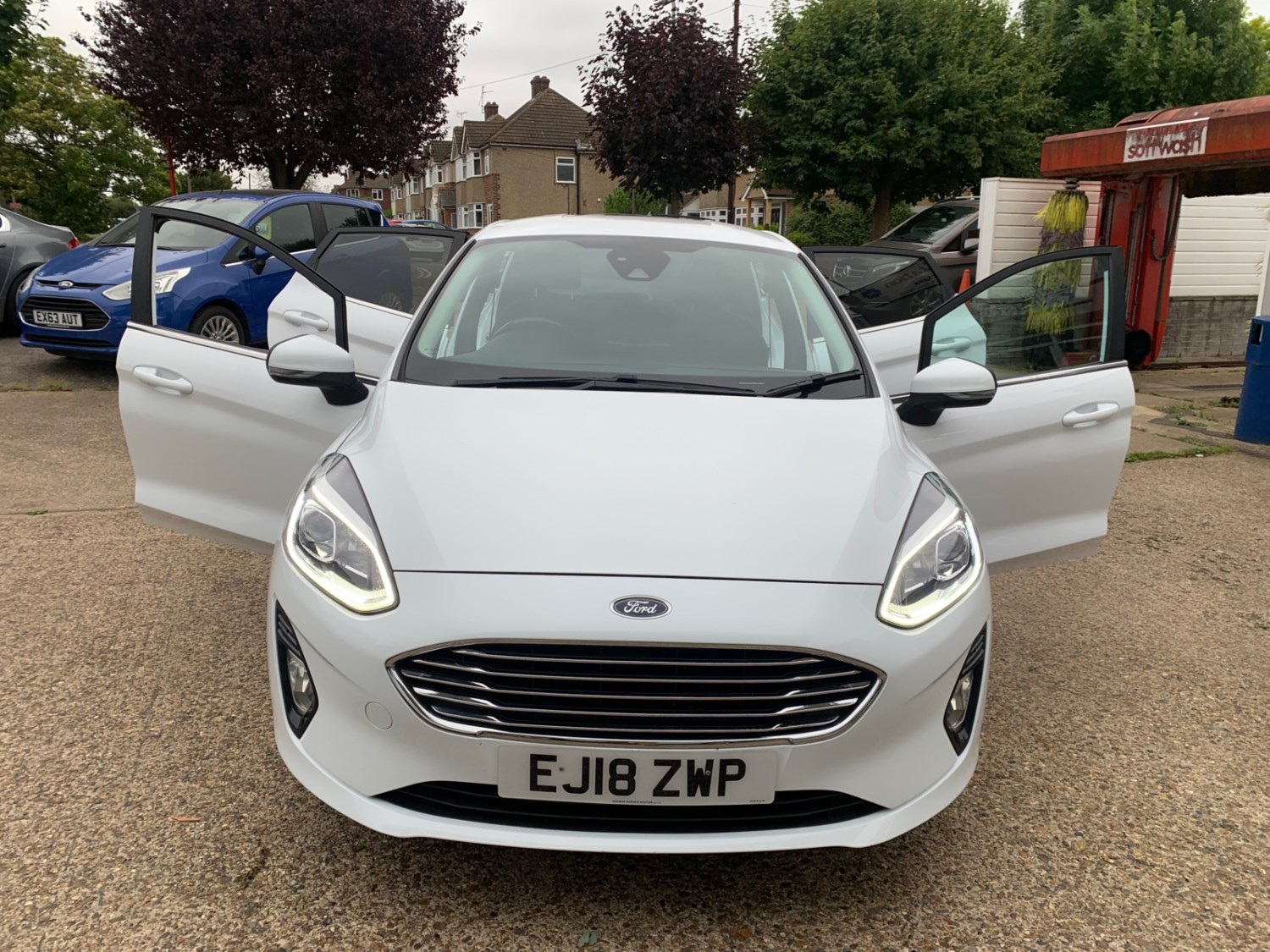 Ford Fiesta Listing Image