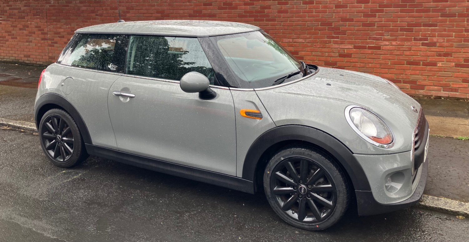 MINI Hatch Listing Image