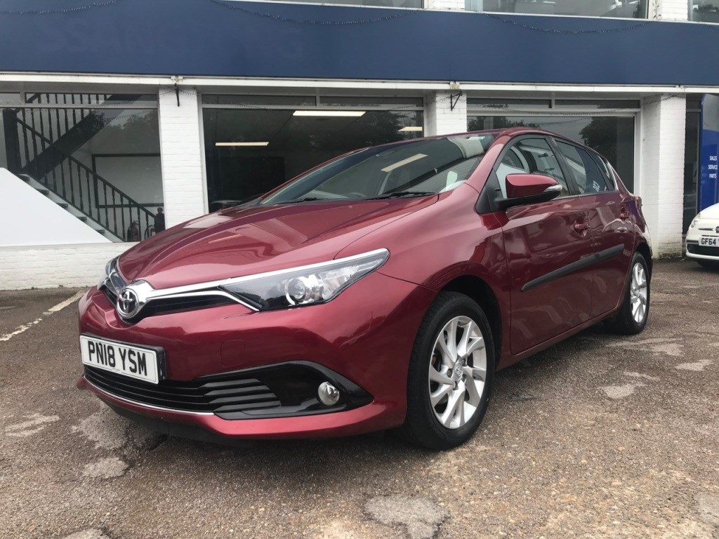 Toyota Auris Listing Image