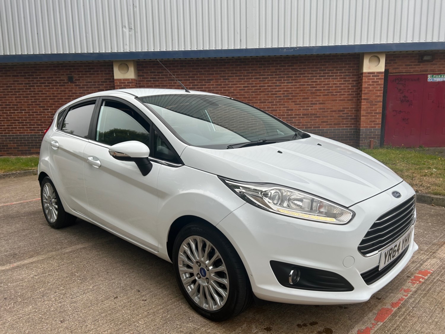 Ford Fiesta Listing Image