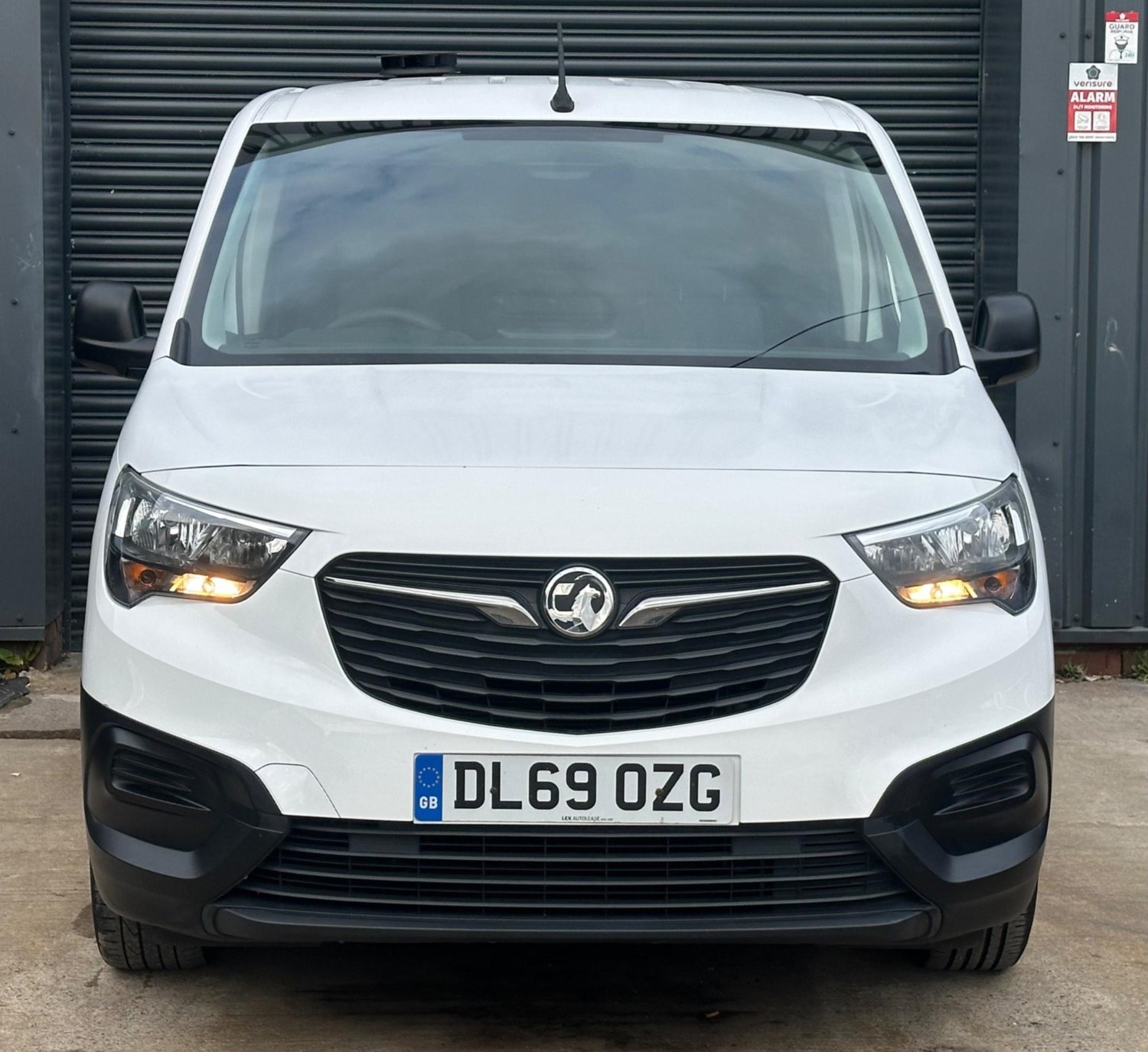 Vauxhall Combo Listing Image