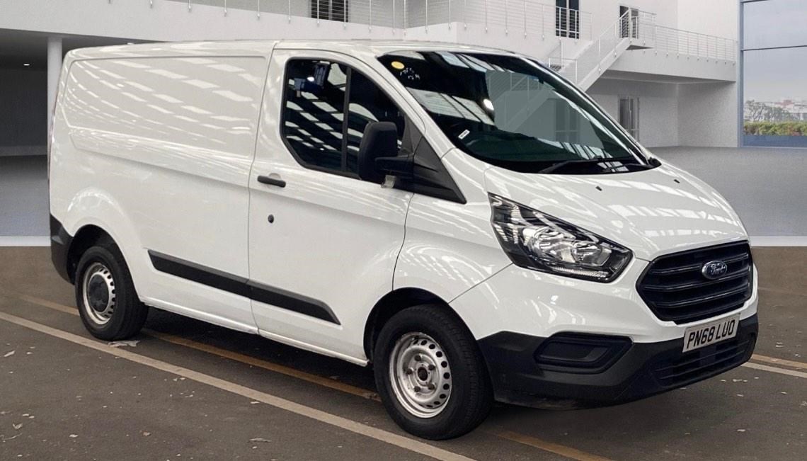 Ford Transit Custom Listing Image