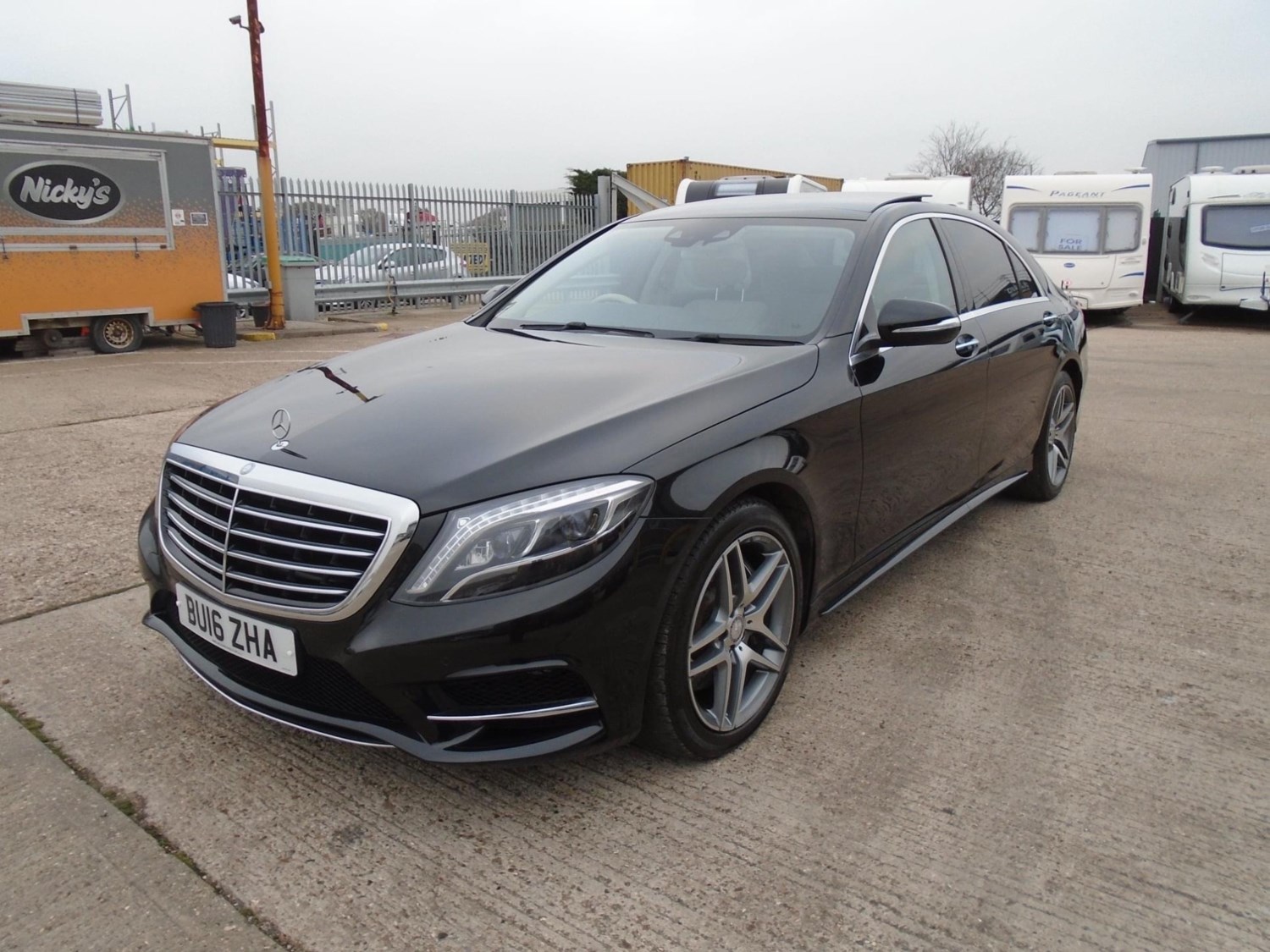 Mercedes-Benz S-Class Listing Image