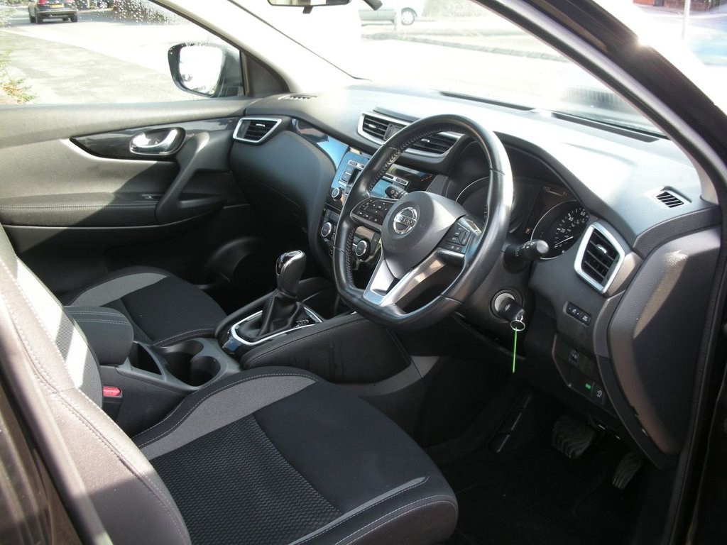 Nissan Qashqai Listing Image