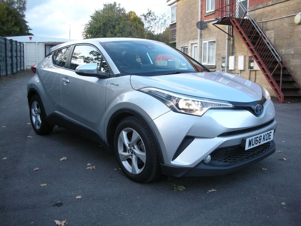 Toyota C-HR Listing Image