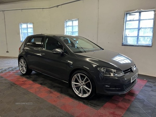 Volkswagen Golf Listing Image