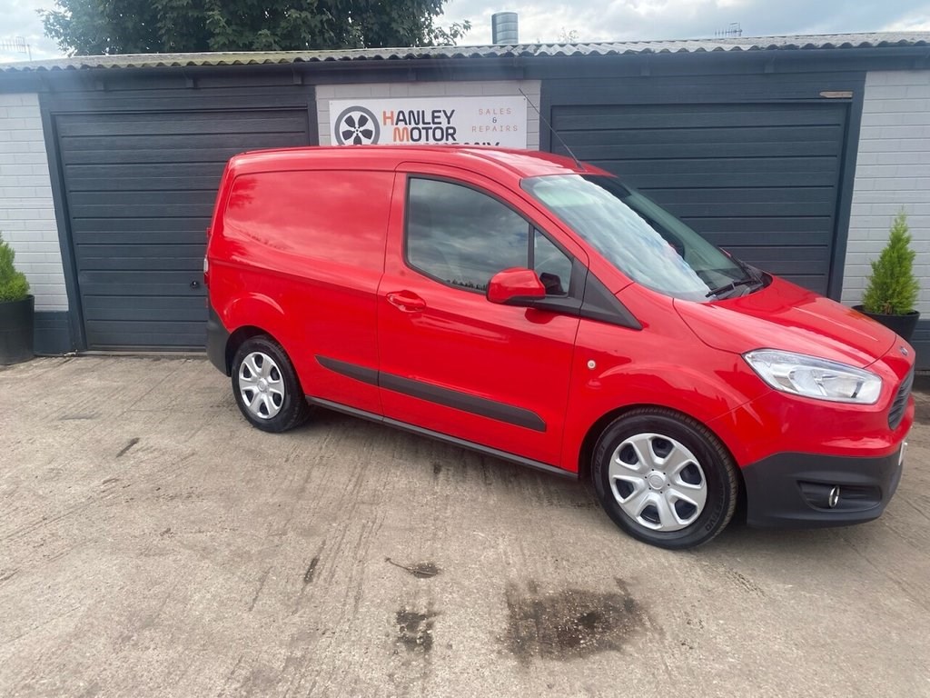 Ford Transit Courier Listing Image