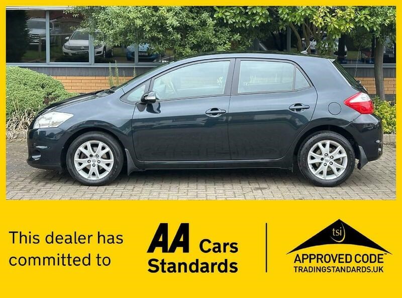 Toyota Auris Listing Image