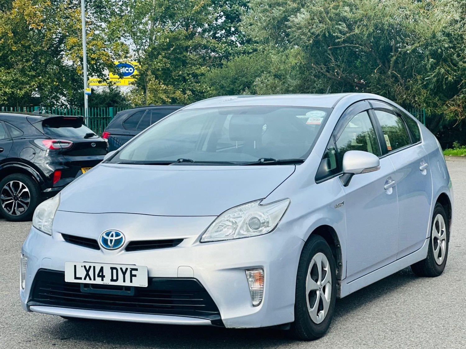 Toyota Prius Listing Image