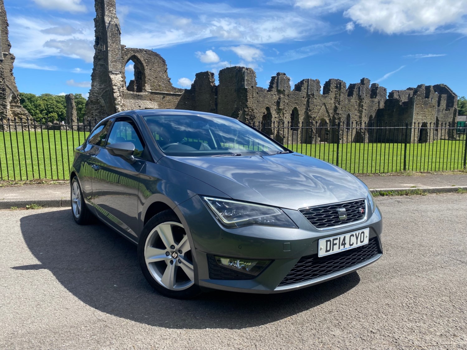 SEAT Leon Listing Image