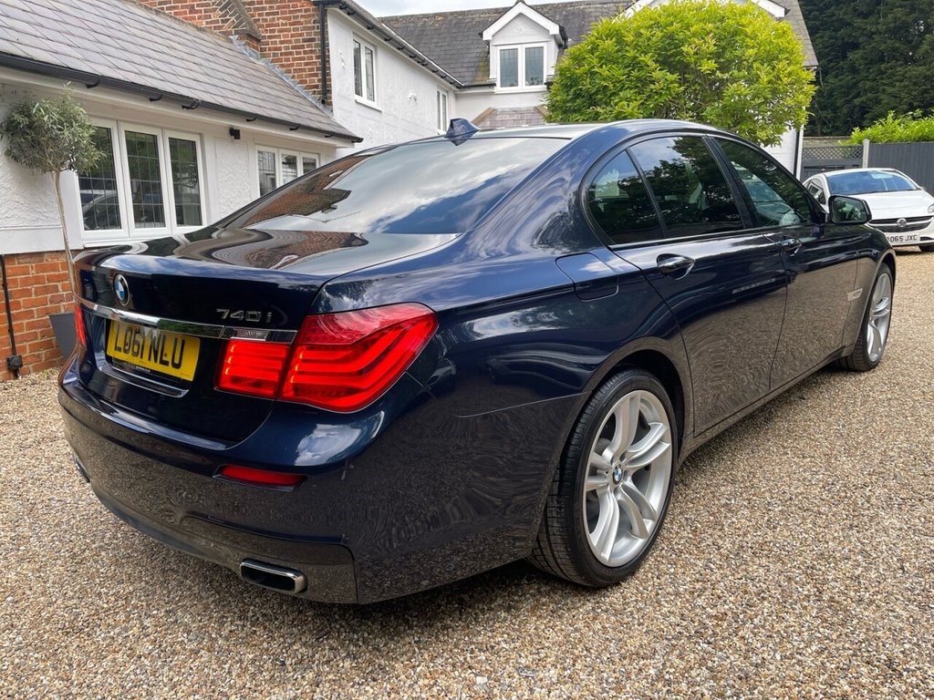 BMW 7 Series Listing Image