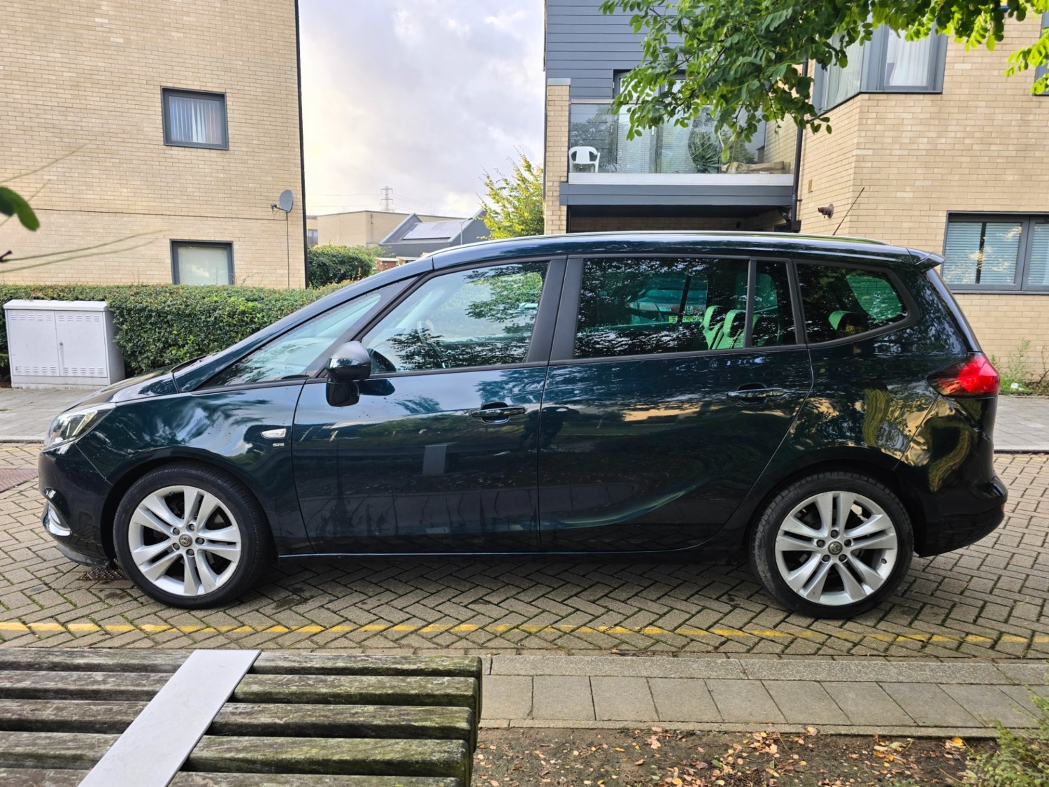 Vauxhall Zafira Listing Image