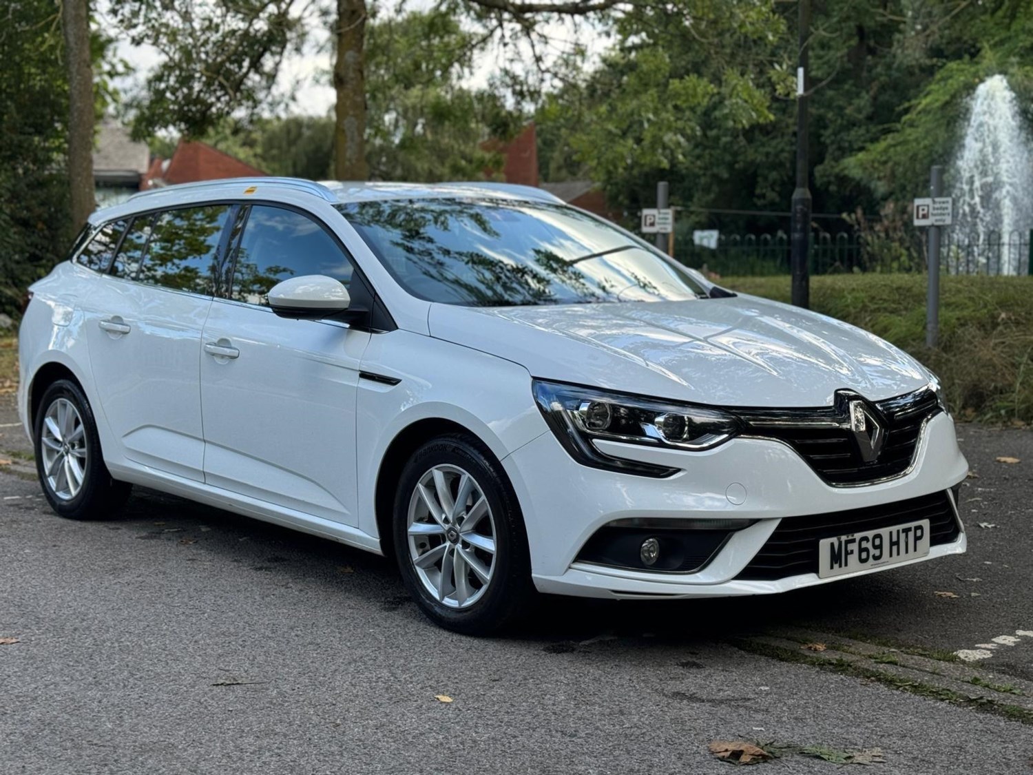 Renault Megane Listing Image