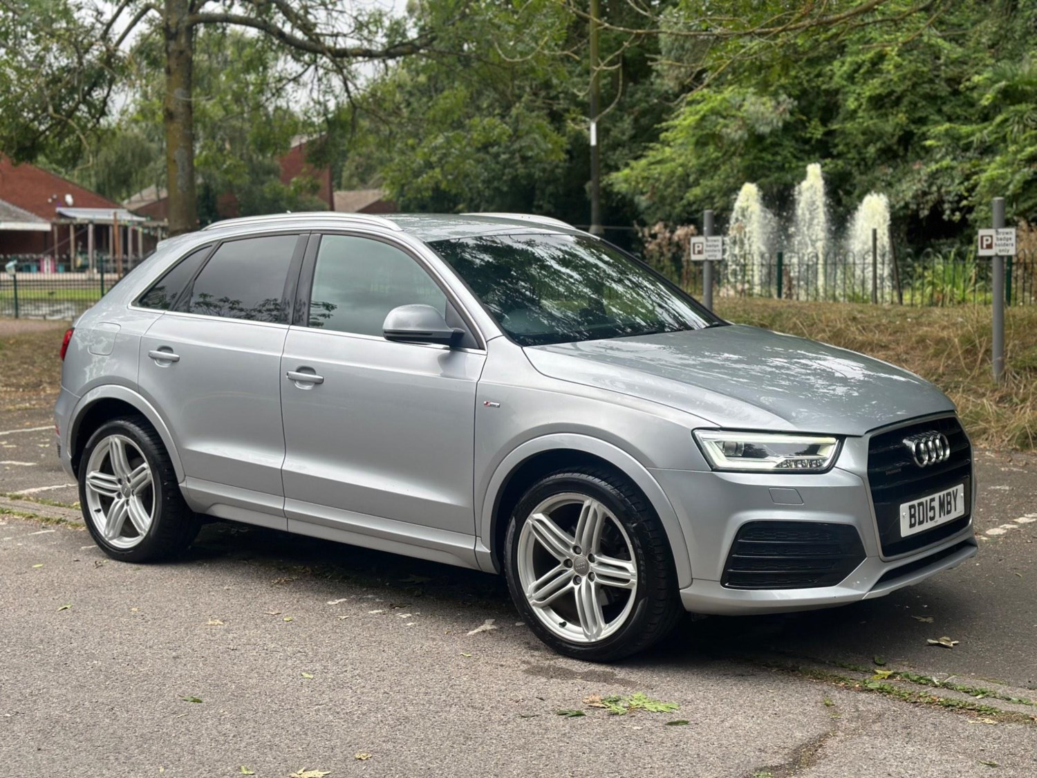 Audi Q3 Listing Image