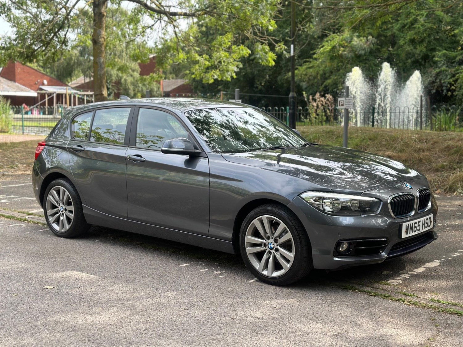 BMW 1 Series Listing Image